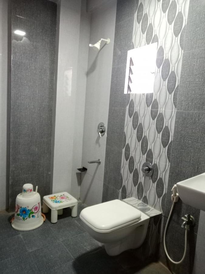Somnāth Shree Hotel Shivdhara المظهر الخارجي الصورة