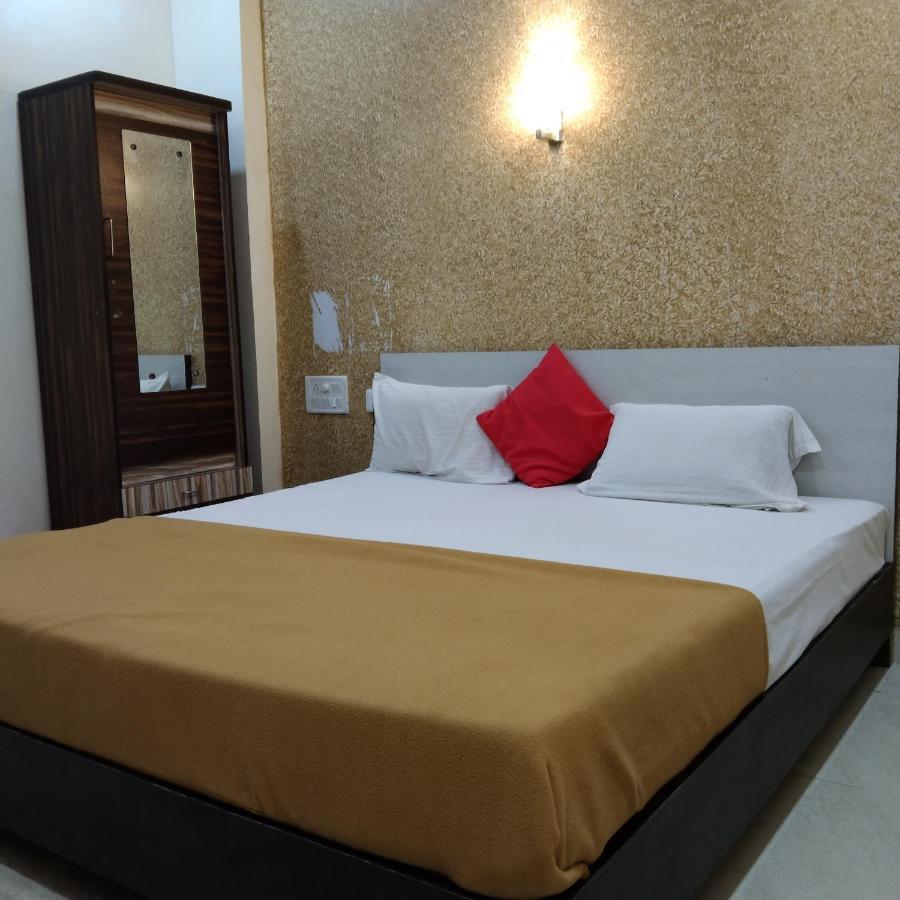 Somnāth Shree Hotel Shivdhara المظهر الخارجي الصورة